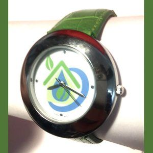 Norwex Ladies Japanese Vintage Quartz Watch Green Faux Alligator Band Abstract!